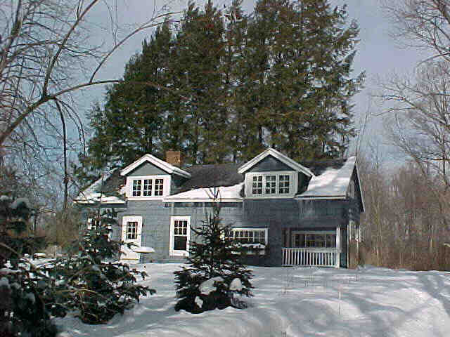 Building photograph for 456 WELLS HILL ROAD